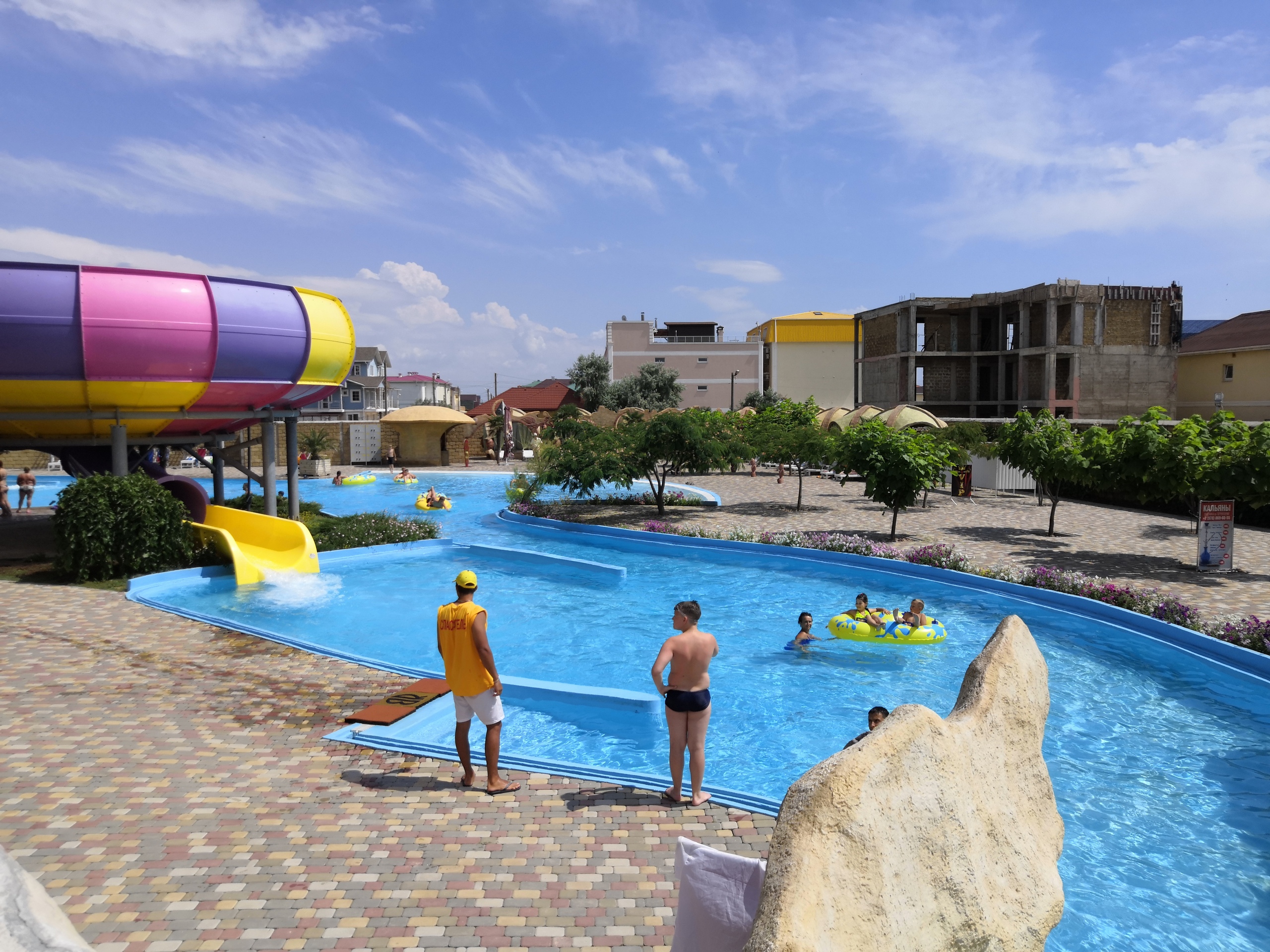 Отдых с детьми в Крыму в Николаевке: аквапарк